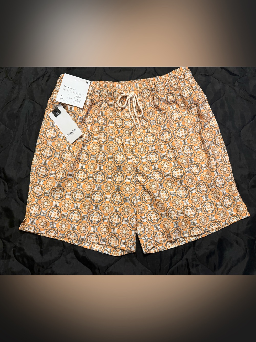 Goodfellow & co Men’s Patterned Orange Swim Trunks with Drawstring size Medium